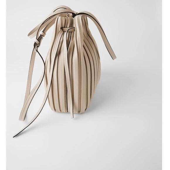 Zara | Bags | Zara Pleated Bucket Bag In Beige | Poshmark